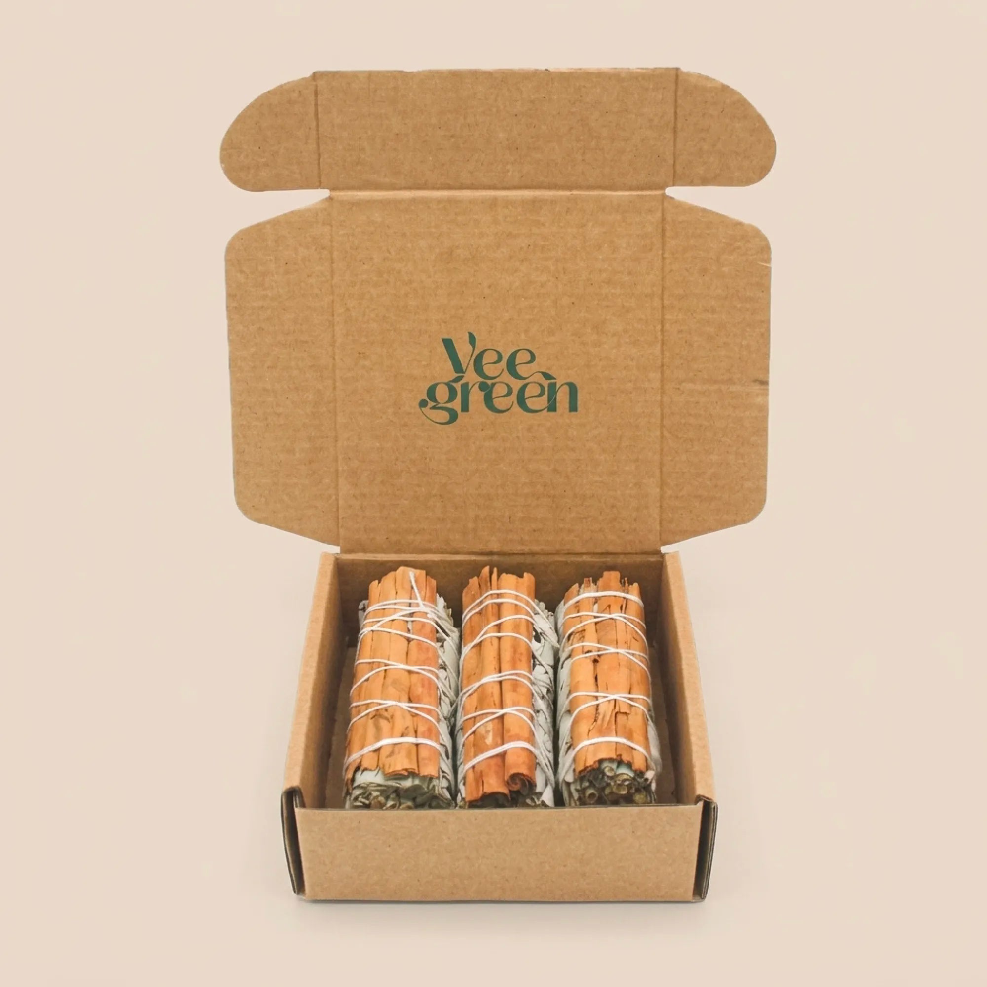 White & cinnamon sage